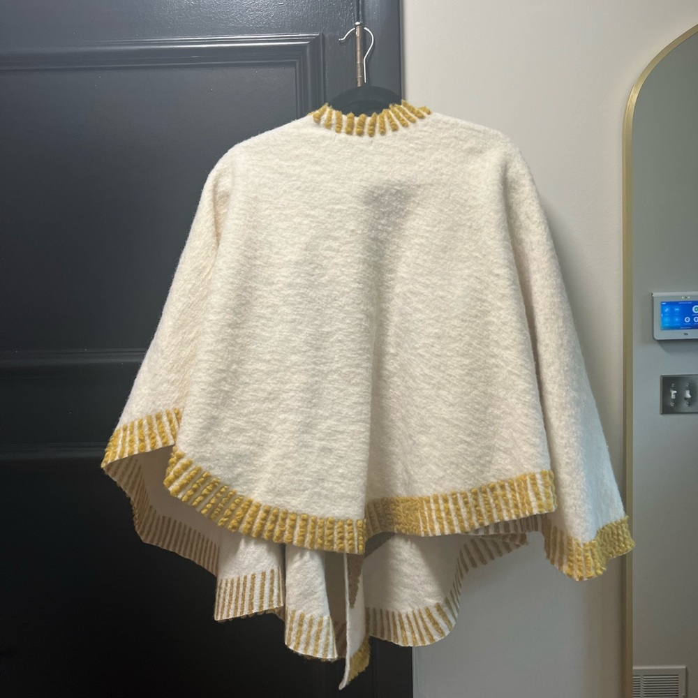 Maje cape - Picture 3 of 3